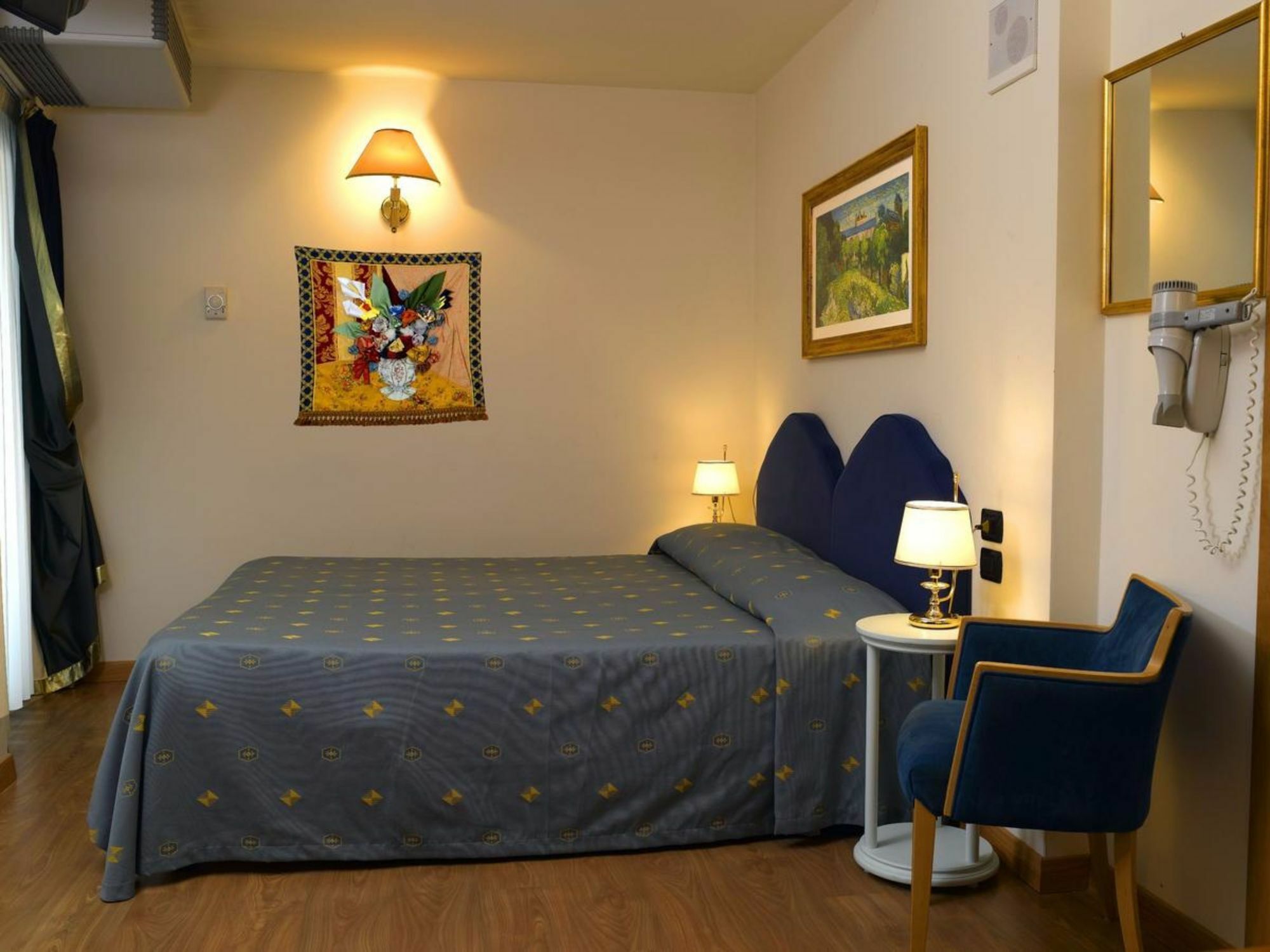 International Hotel San Benedetto del Tronto Exterior photo
